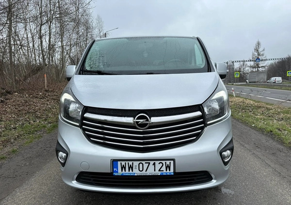 Opel Vivaro cena 69900 przebieg: 273900, rok produkcji 2016 z Piaseczno małe 781